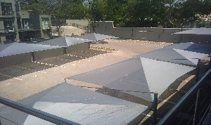 Full Cantilevered Pyramid Shadeport